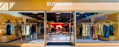 burberry black label hk store|Burberry outlet store sanremo.